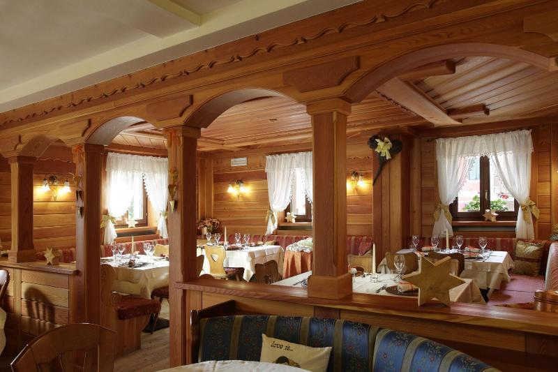 Cavallino Lovely Hotel Андало Екстериор снимка