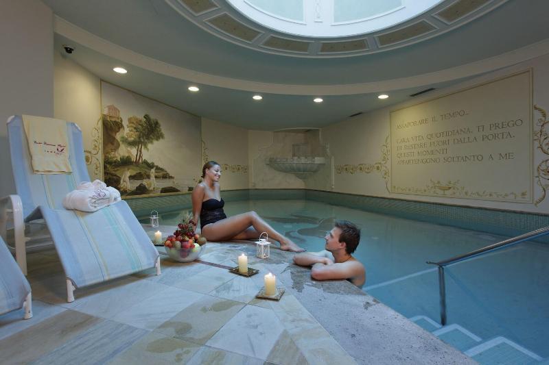 Cavallino Lovely Hotel Андало Екстериор снимка