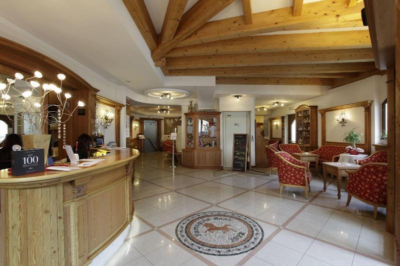 Cavallino Lovely Hotel Андало Екстериор снимка