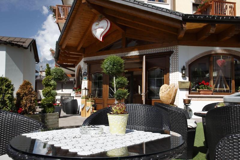 Cavallino Lovely Hotel Андало Екстериор снимка