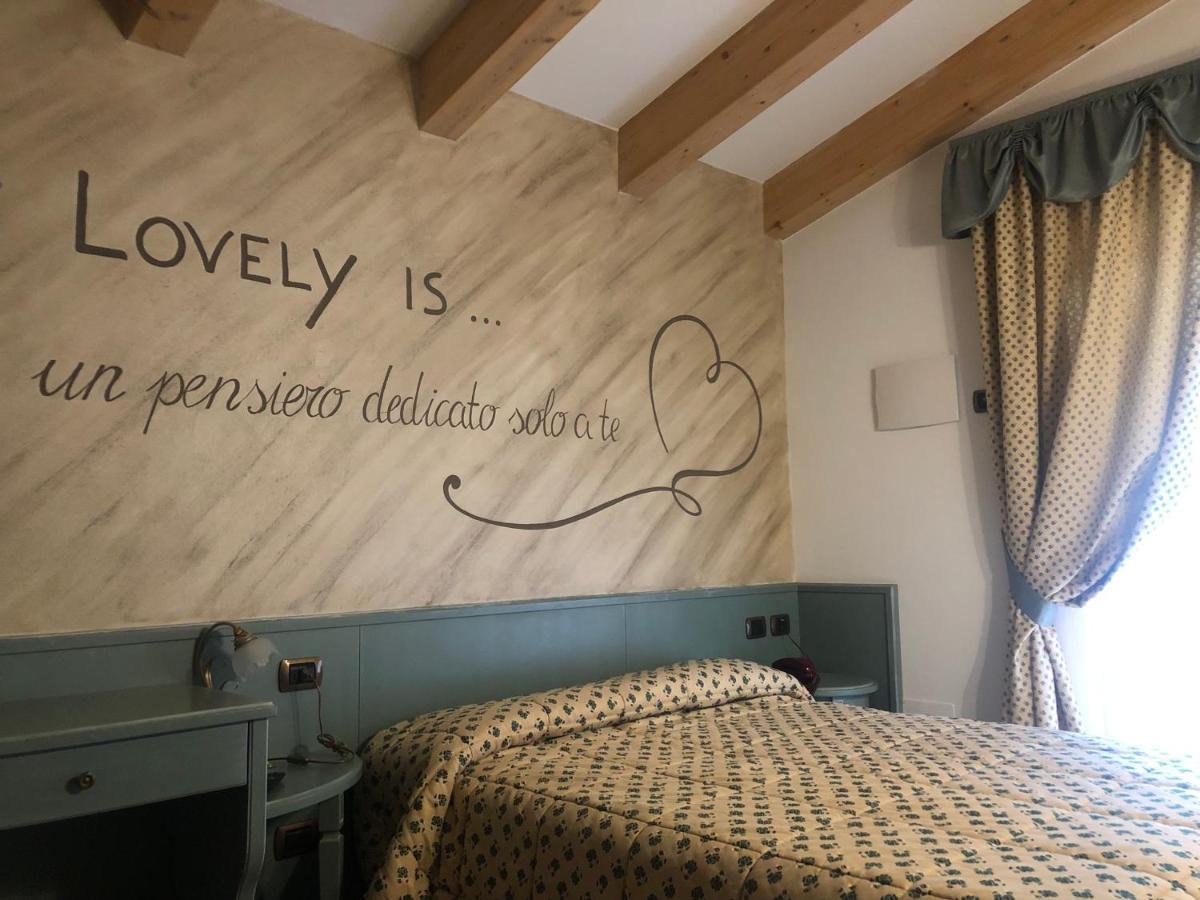 Cavallino Lovely Hotel Андало Екстериор снимка